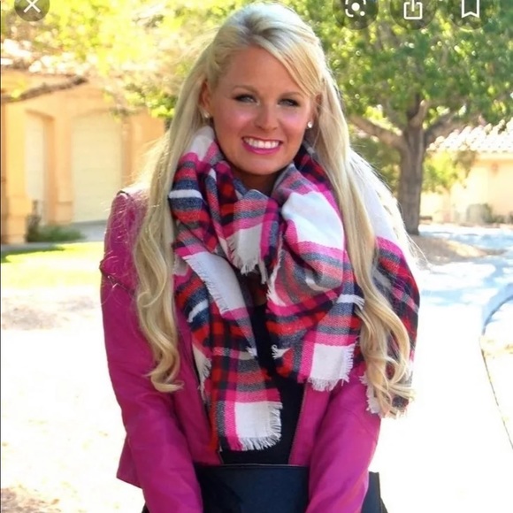 Express plaid scarf women’s pink red black cream - Picture 4 of 12